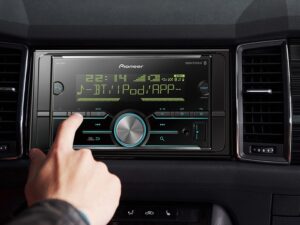 Central Multimídia Pioneer MVH-S618BT LCD – Bluetooth USB Auxiliar